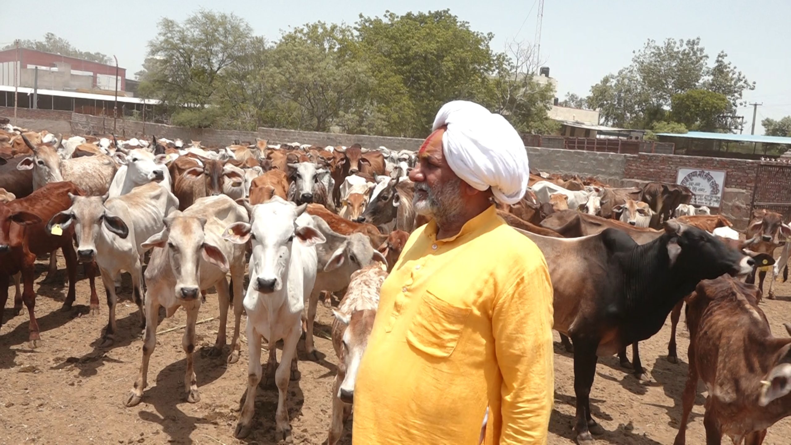 Shri Lalji Maharaj Gaudham Slide 2